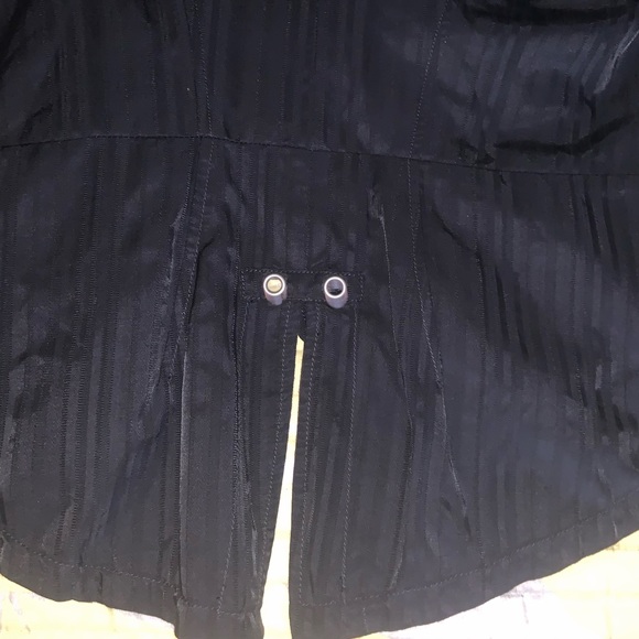 Jacket - Picture 4 of 6